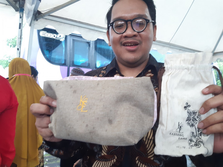 Tamu Undangan Pernikahan Kaesang-Erina Terima Souvenir Berbeda-Beda