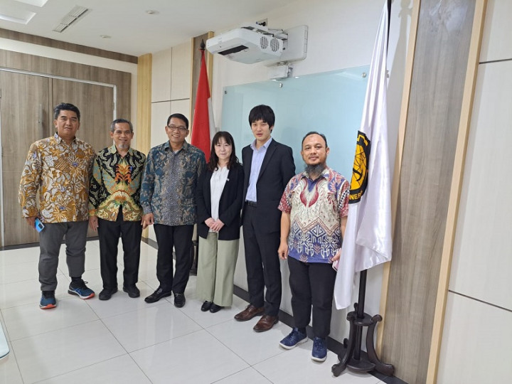 FTUI Bantu Peneliti Jepang Transfer Teknologi ke Perusahaan Sawit Indonesia