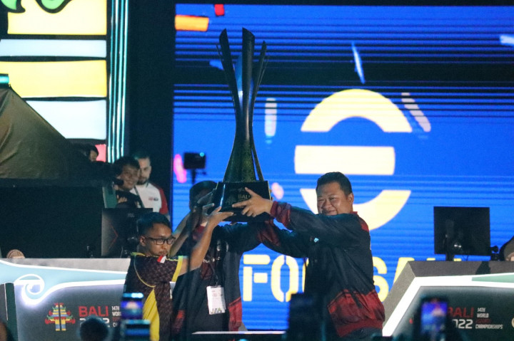 Indonesia Juara eFootbal di IESF World Esports Championship 2022