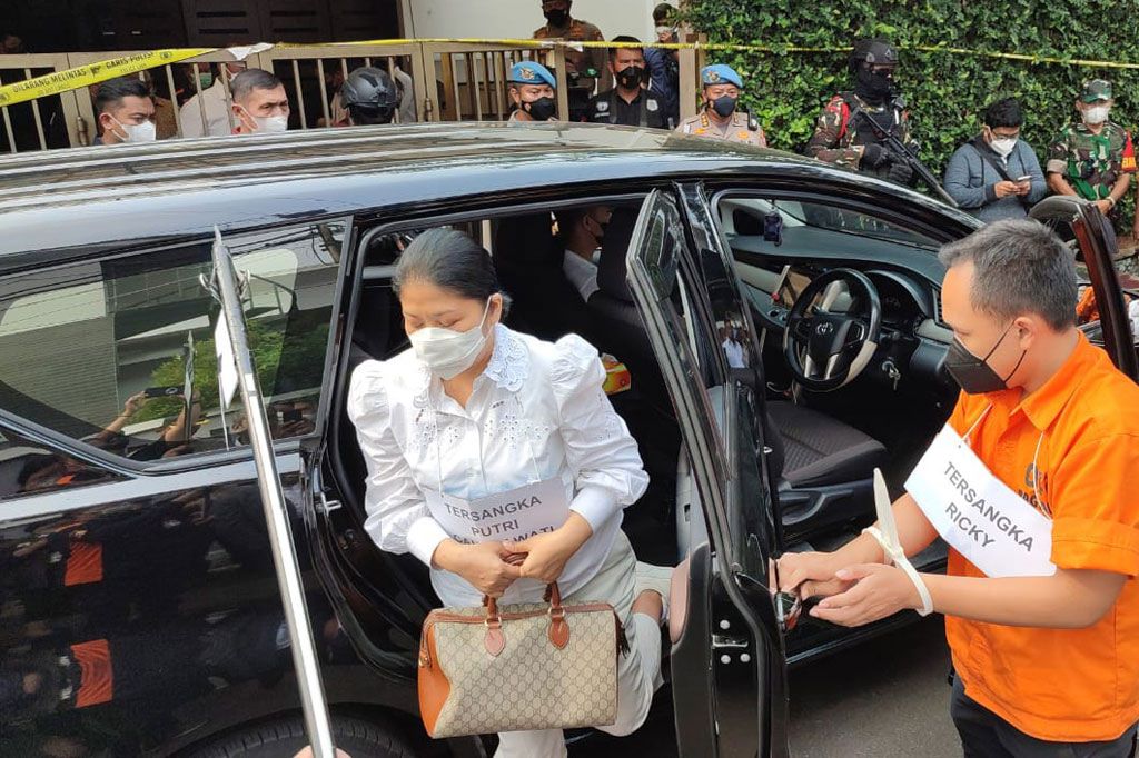 Putri Candrawathi Klaim Tak Pernah Mau Masuk Skenario Ferdy Sambo