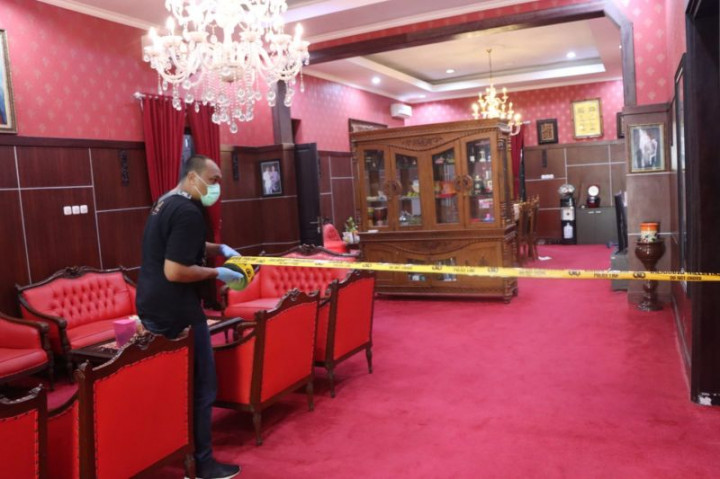 Populer Daerah: Penyekapan Wali Kota Blitar Hingga Penangkapan Pelaku Teror Bom Malang