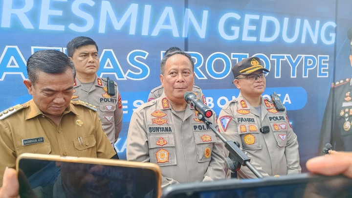 Tol Cisumdawu Gratis dan Hanya untuk Kendaraan Kecil