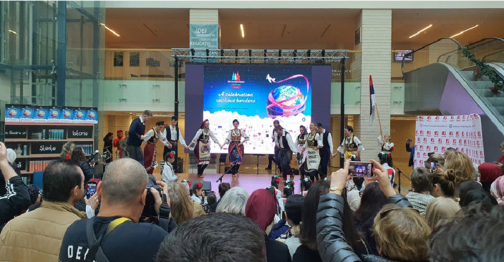 Mempromosikan Kuliner Nusantara di IWA Christmas Bazaar Rumania