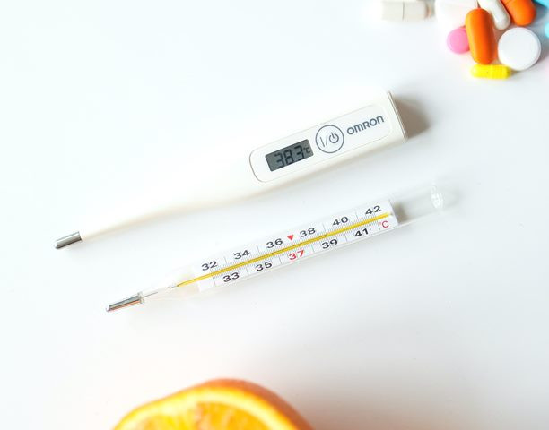 6 Tanda 'Merah' Kala Demam yang Jadi Sesuatu Lebih Serius