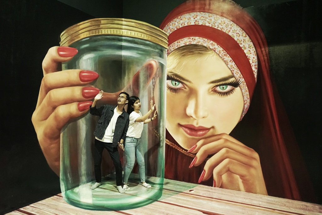 Salah satu spot yang ditawarkan Museum Magic Art 3D, Prison Room. (Foto: magicartkotatua)