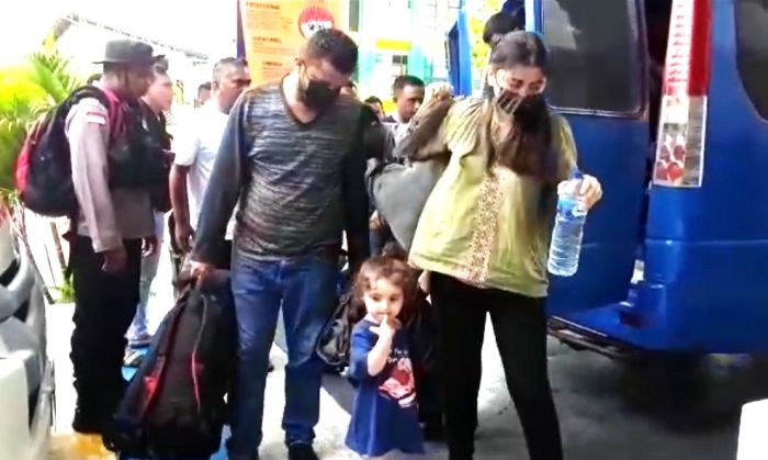 13 Imigran Irak Terdampar di Rote Masuk Indonesia Secara Resmi