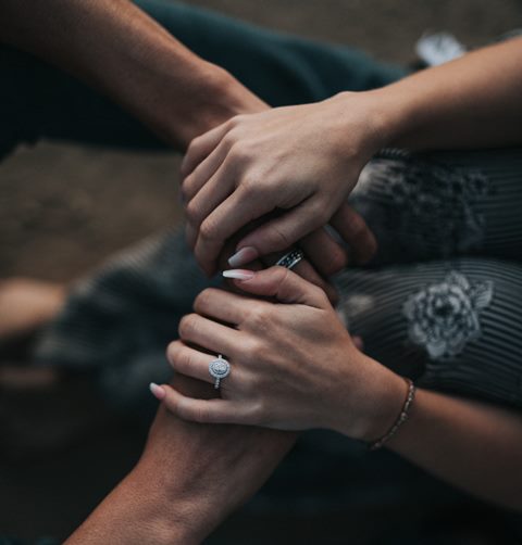Ini arti dan dampak dari love bombing. (Foto: Ilustrasi/Dok. Unsplash.com)