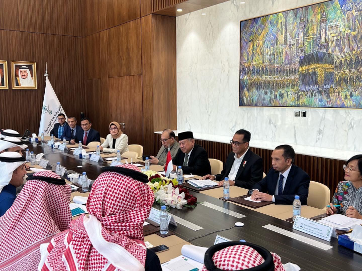 Menhub Tawarkan Arab Saudi Kerja Sama Peningkatan Penerbangan Haji, Umrah, dan Pariwisata