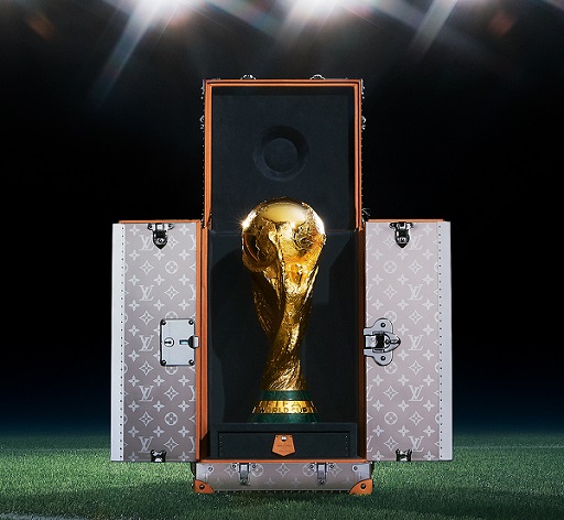 Mewahnya Trophy Case Piala World Cup Rancangan Louis Vuitton