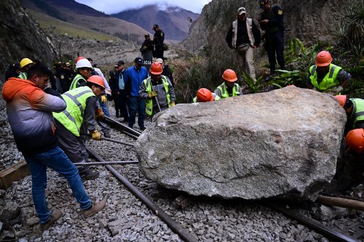 Demonstran Peru Tutup Akses ke Machu Picchu, 300 Turis Terdampar