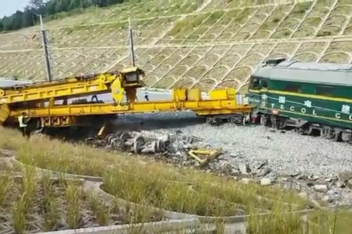 KCIC Sebut Kecelakaan Kereta Cepat Terkait Lokomotif Pemasangan Rel