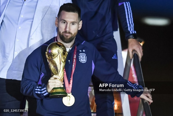 Iniesta Girang Messi Juara Dunia