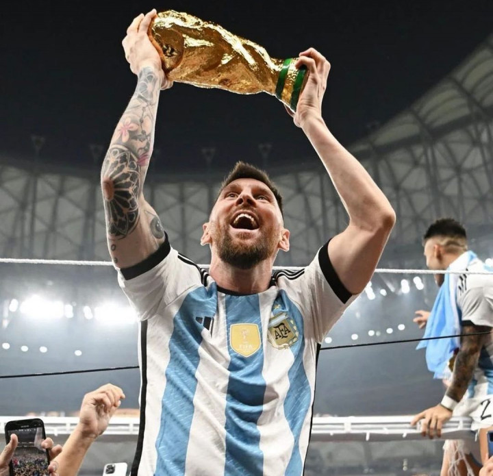 Foto Messi Rayakan Juara Piala Dunia Tembus 55 Juta <i>Likes</i> di Instagram, Bakal Pecahkan Rekor Foto Telur?