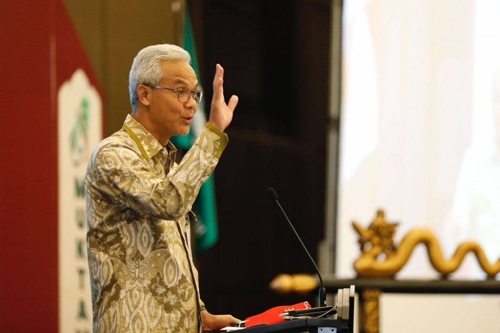 Ganjar Berikan Kemudahan ke Pengguna Trans Jateng Lewat Insentif Tarif