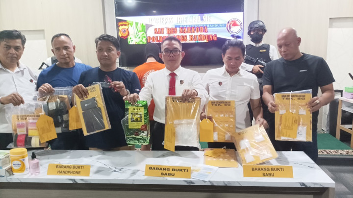 Polrestabes Bandung Gagalkan Peredaran 1,5 Kg Sabu