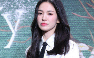 Promosi Drakor <i>The Glory</i>, Netizen Salfok ke Wajah Song Hye Kyo yang Menua