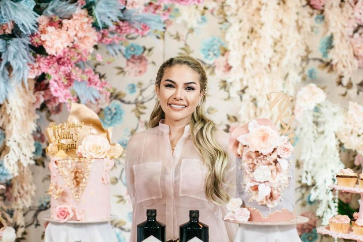 Alami Pengapuran Tulang, Nikita Mirzani Segera Dioperasi