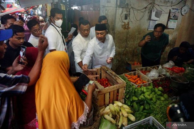Mendag Sebut Harga Sembako di Pasar Ponorogo Terkendali