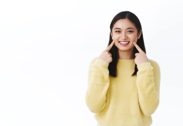 Bleaching Tray untuk Memutihkan Gigi, Apakah itu Efektif?