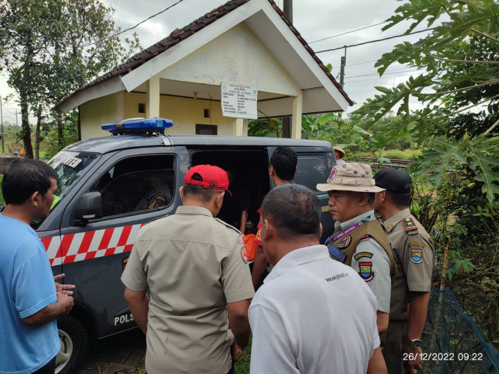 Bocah 12 Tahun Tewas Tertabrak KRL di Tangerang