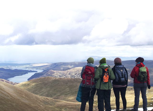 Kembalinya Tren Wisata Berkelompok untuk Keluarga dan Teman di 2023