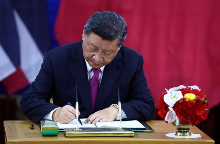 Presiden Tiongkok Serukan Perlindungan Masyarakat di Tengah Gelombang Covid-19