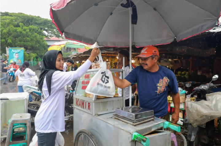 Masyarakat Tangsel Kenal Ganjar Pranowo Sebagai Sosok yang Merakyat
