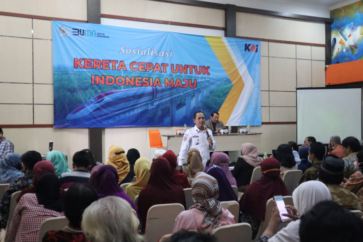 Legislator NasDem Ingin Proyek KA Cepat Sukses Seperti di Negara Lain