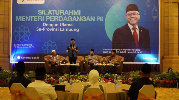 Ulama NU-Muhammadiyah Duduk Bersama, Zulhas: Satu Kesamaan, Perekat Persatuan