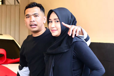 Putra Siregar Digugat Cerai Istri