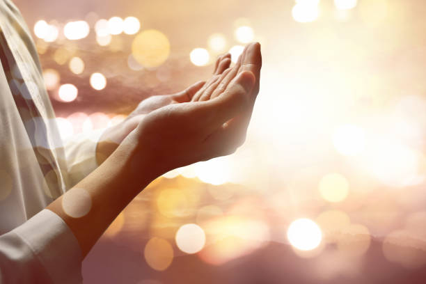 Sambut Tahun Baru 2023, Amalkan Doa Akhir Tahun dan Awal Tahun Agar Berkah dan Terhindar dari Keburukan