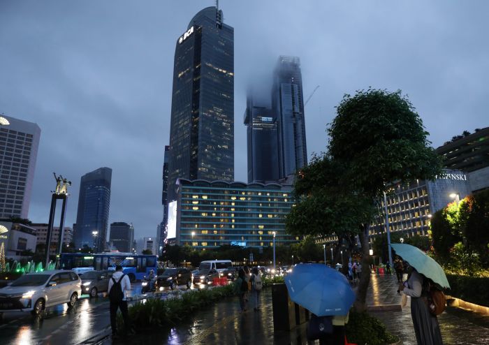 Waspada! Hari Ini Jabodetabek Bakal Dilanda Cuaca Ekstrem