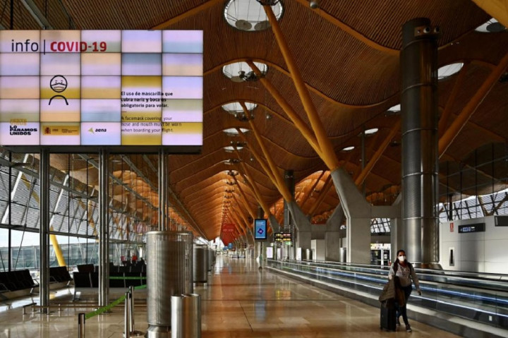 Spanyol Wajibkan Tes Covid-19 untuk Semua Pelancong dari Tiongkok