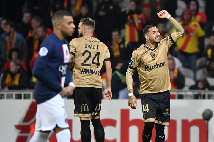 Tanpa Messi dan Neymar, PSG Takluk 1-3 dari Lens