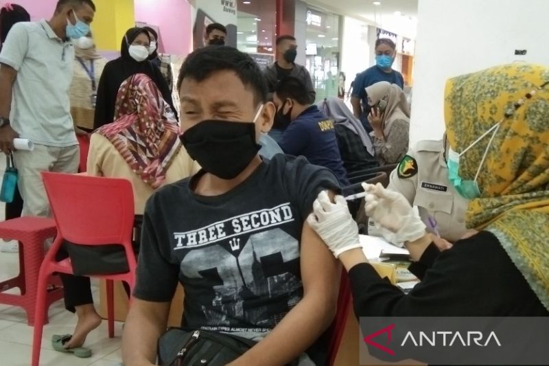 Vaksinasi Dosis Penguat Warga Kendari Mencapai 67.019 Jiwa