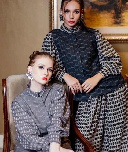 Motif Monogram dan Warna Cerah Mendominasi Tren Modest Fashion 2023