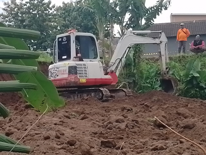 Tim SAR Kerahkan Alat Berat Cari Pekerja Proyek di Sleman yang Tertimbun Galian