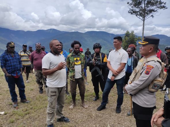 Bentrok 2 Kelompok Masyarakat di Tolikara, 21 Orang Terkena Panah