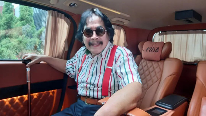 Sudah Jalan Pakai Tongkat, Jaja Miharja Abaikan Larangan Anak Berhenti Syuting