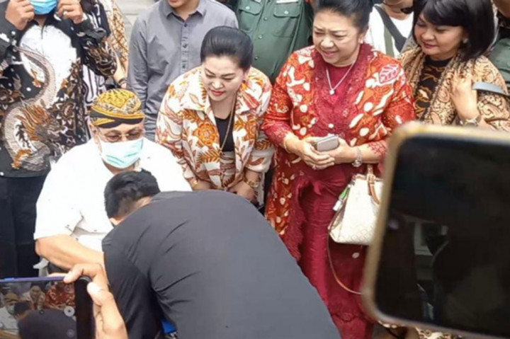 Usai Berdamai, Keluarga Keraton Surakarta Dijamu Gibran