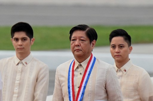 Kunjungi Tiongkok, Marcos Ingin Bahas Keamanan di Laut China Selatan