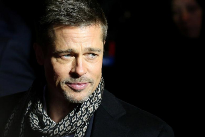 Brad Pitt Asyik Liburan Bareng Pacar Baru di Meksiko