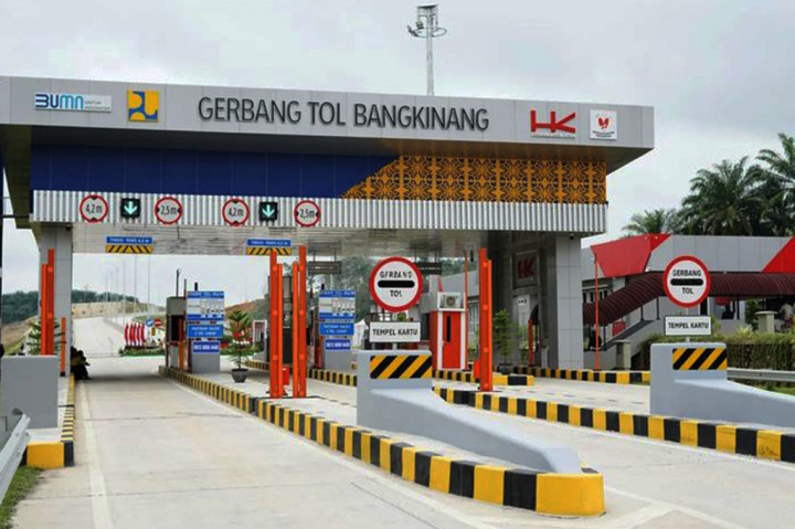 Jokowi Resmikan Tol Pekanbaru-Padang Seksi Pekanbaru-Bangkinang