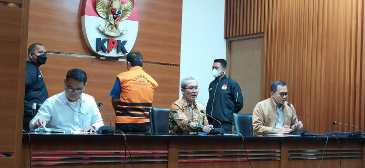 KPK Buru Dito Mahendra