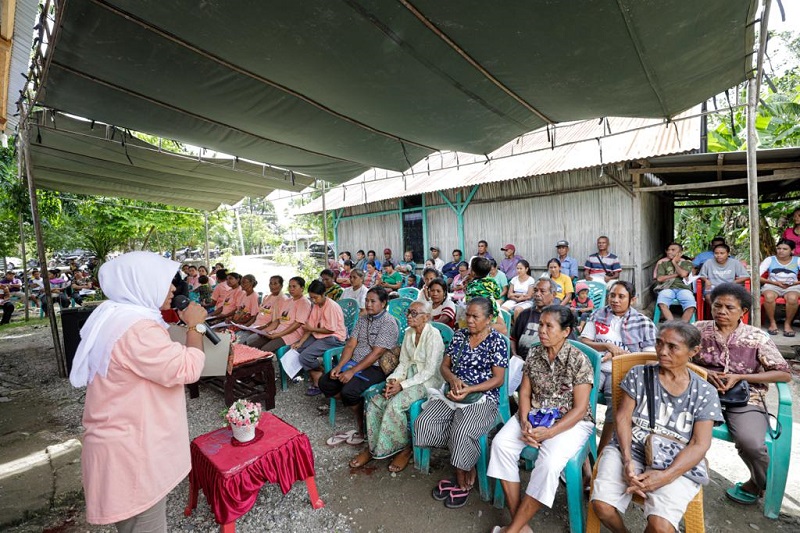 Petani di Manusak NTT Dapat Bantuan Pupuk dan Bibit