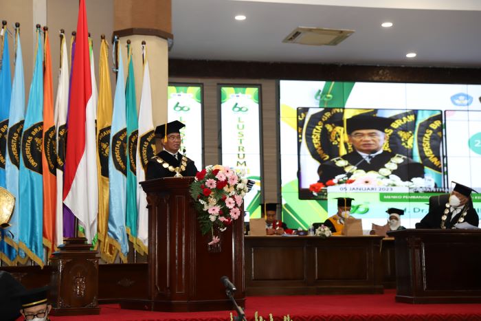Dies Natalis ke-60, Menko PMK Harapkan UB Jadi <i>Green Campus</i>