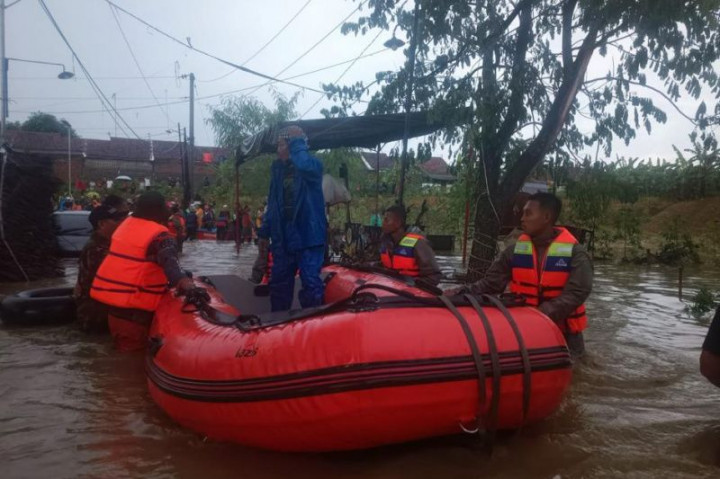 3 Orang Meninggal Musibah Banjir dan Longsor di Semarang