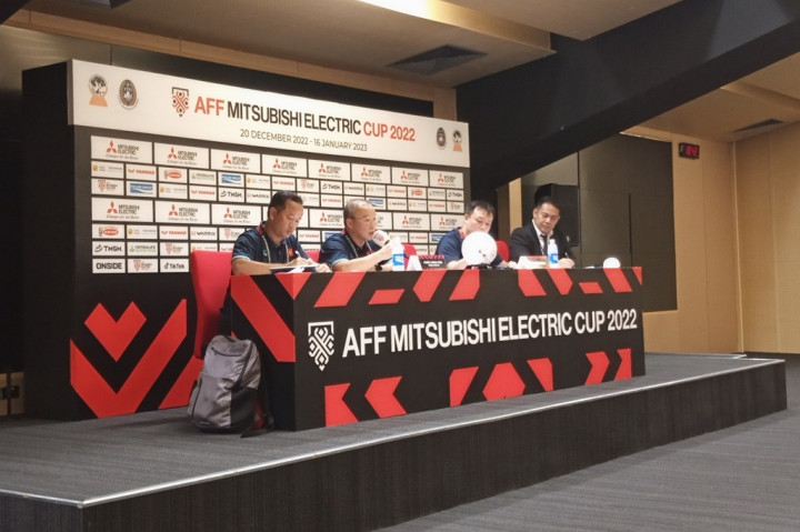 Ogah Jabat Tangan Shin Tae-yong, Pelatih Timnas Vietnam Mengaku Punya Masalah Pribadi