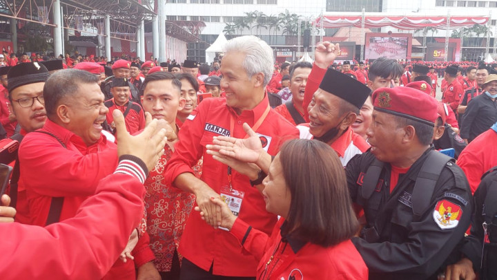 Megawati Bakal Umumkan Capres dari Internal, Ganjar: Sabar