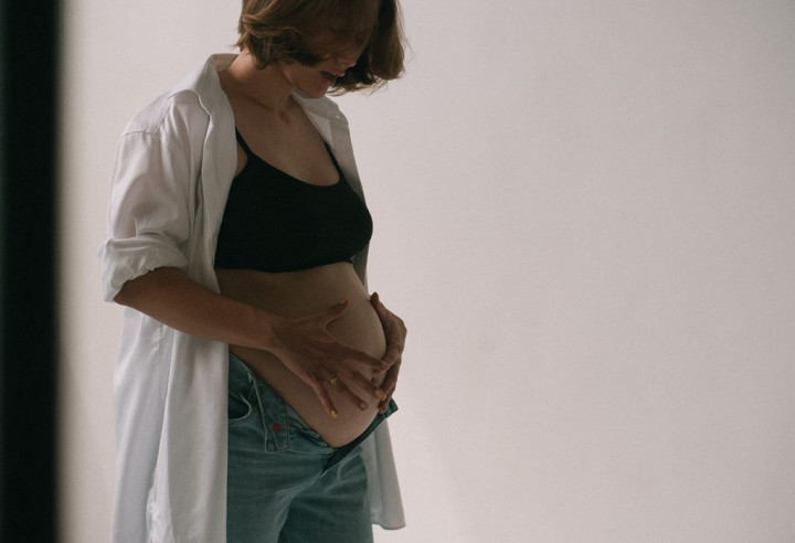 Keluar Flek Coklat saat Hamil, Ini yang Harus Diperhatikan